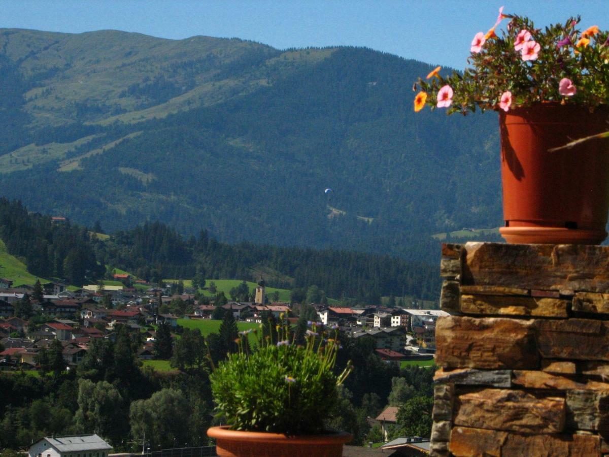 Appartement Lotte Familie Gruenberger Brixen im Thale Eksteriør billede