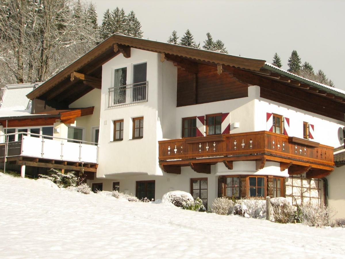 Appartement Lotte Familie Gruenberger Brixen im Thale Eksteriør billede